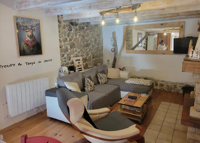 Paisible Maison Dans Les Pyrenees